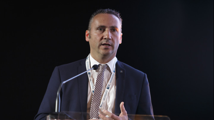Marco Galliani - Responsabile Servizio Wealth Management Cassa Centrale Banca parla al pubblico