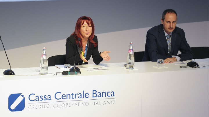 Alessandra Mingozzi e Ivan Girardelli parlano al pubblico